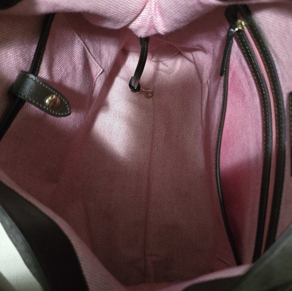 Dooney & Bourke Hobo With Authentication EUC! - Picture 7 of 15